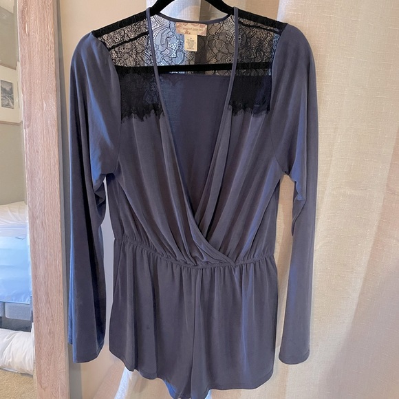 Navy blue long sleeve romper / playsuit - Picture 1 of 4